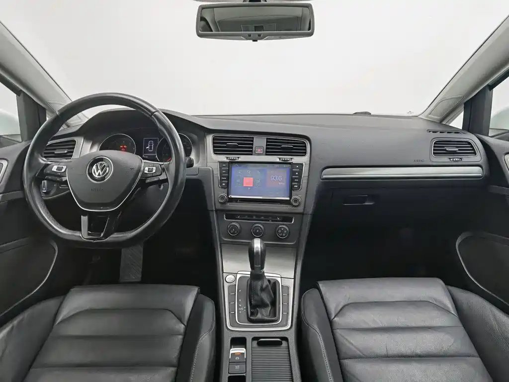 Volkswagen Golf — миниатюра 5