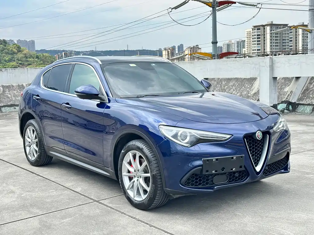 Alfa Romeo Stelvio — миниатюра 3