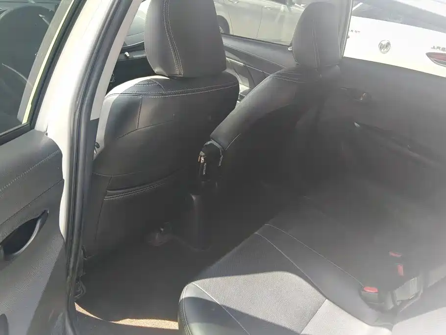 Toyota Vios FS — миниатюра 11
