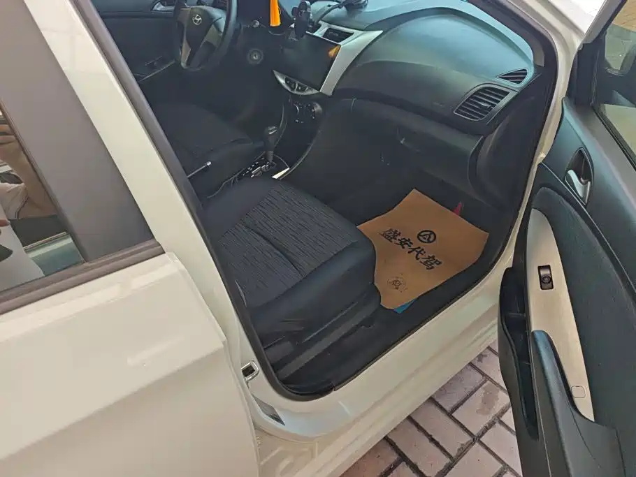 Hyundai Ruiyi — миниатюра 8