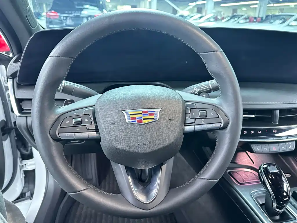 Cadillac CT5 2024 28T Luxury Pro