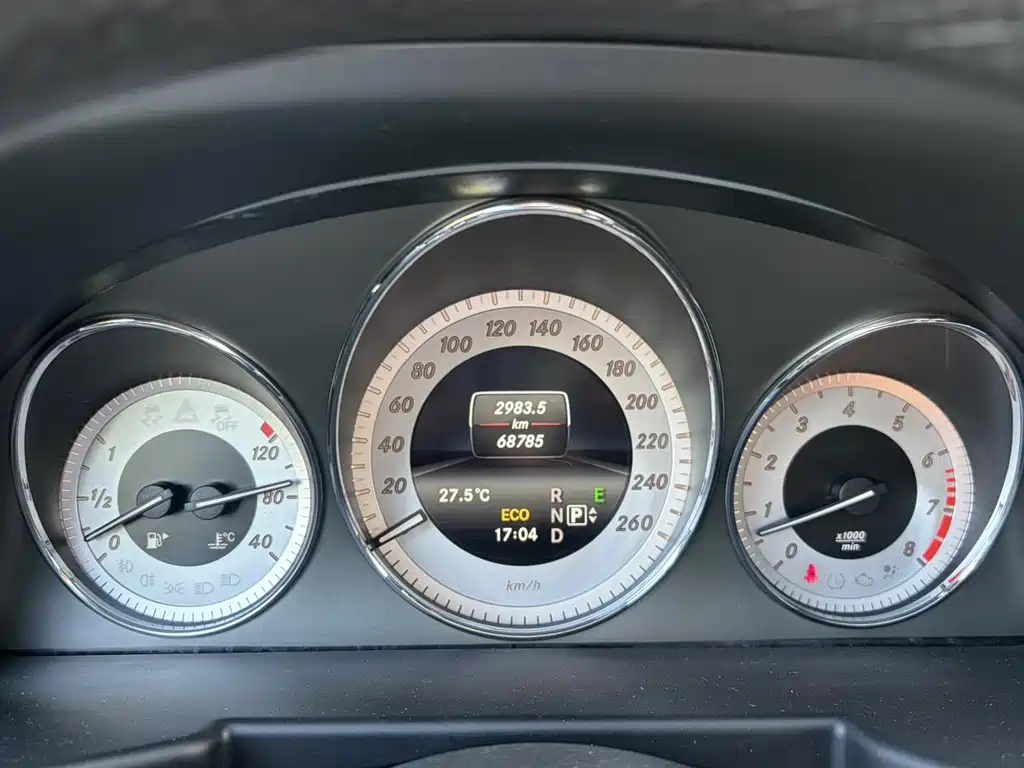 Mercedes-Benz GLK 2014 GLK 200