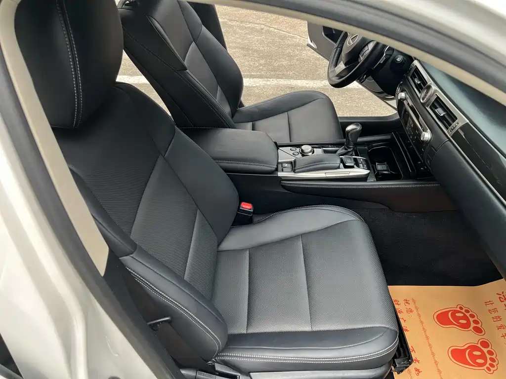 Lexus GS — миниатюра 7