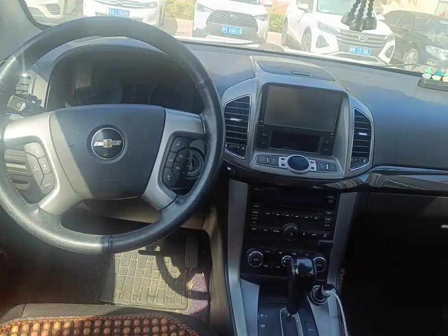 Chevrolet Captiva — миниатюра 12