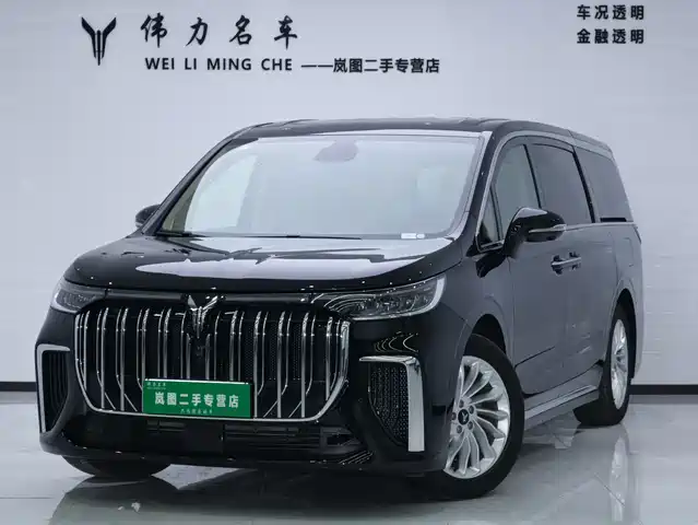 VOYAH LANTU DREAMER 2024