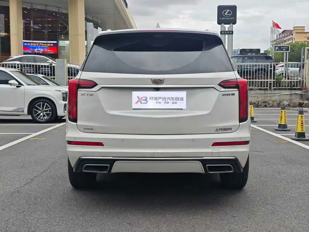 Cadillac XT6 — миниатюра 4