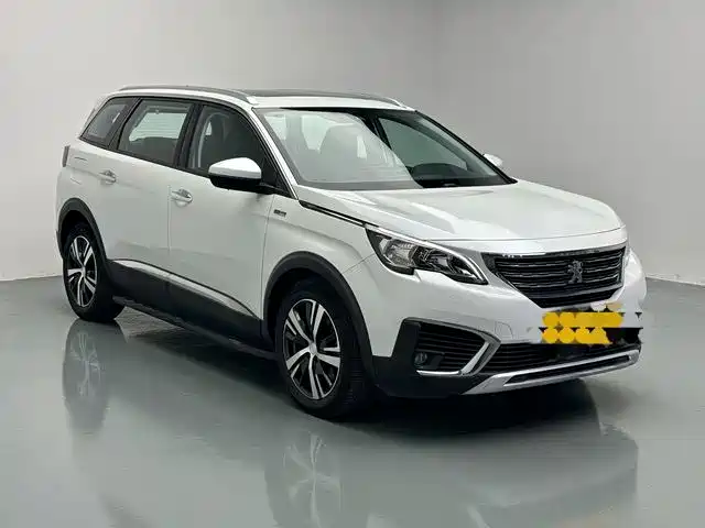 Peugeot 5008 — миниатюра 3