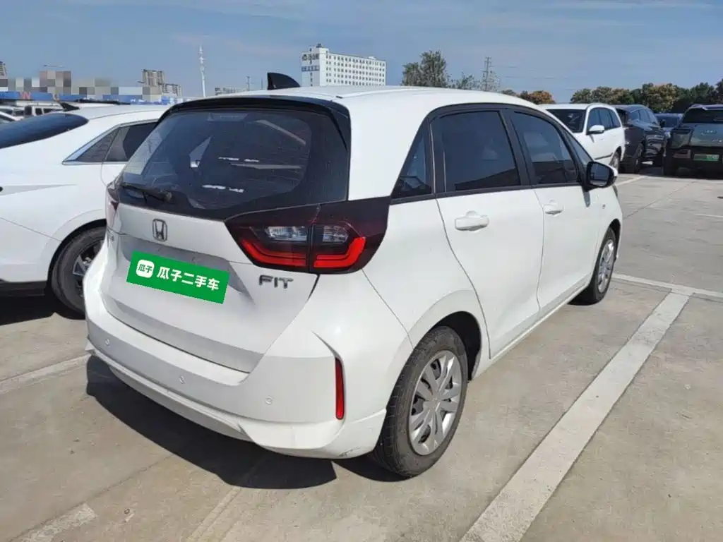 Honda Fit — миниатюра 7