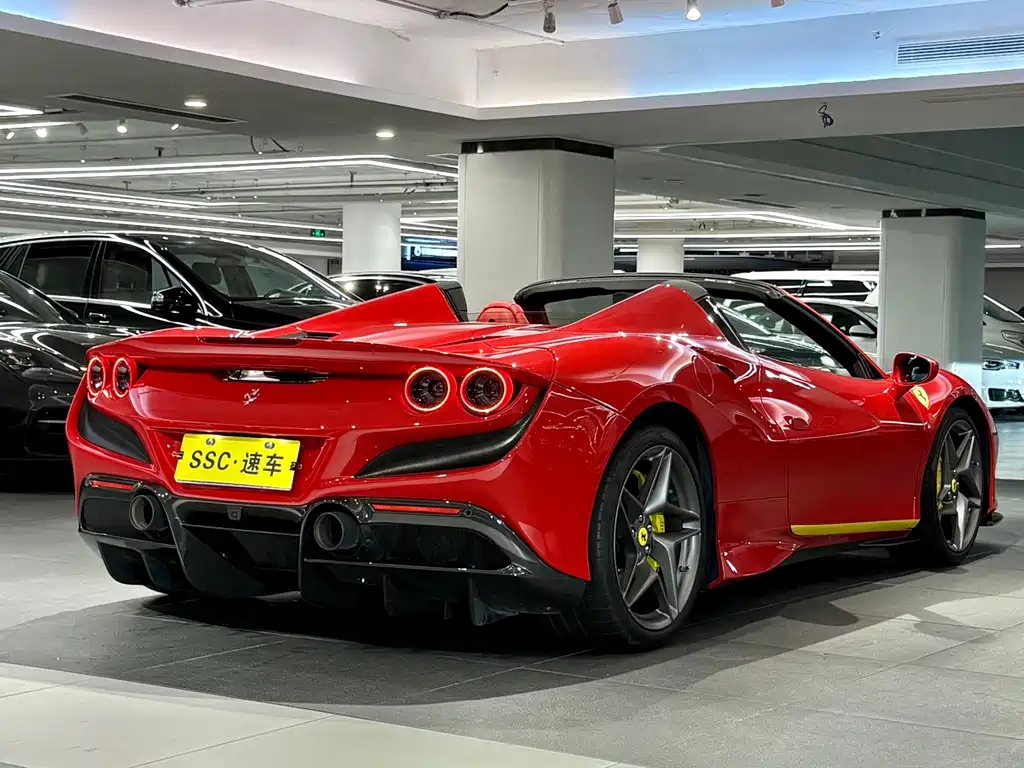 Ferrari F8 2020 Spider 3.9T V8