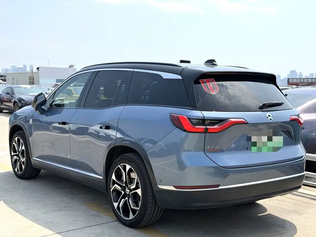 NIO ES8 — миниатюра 5