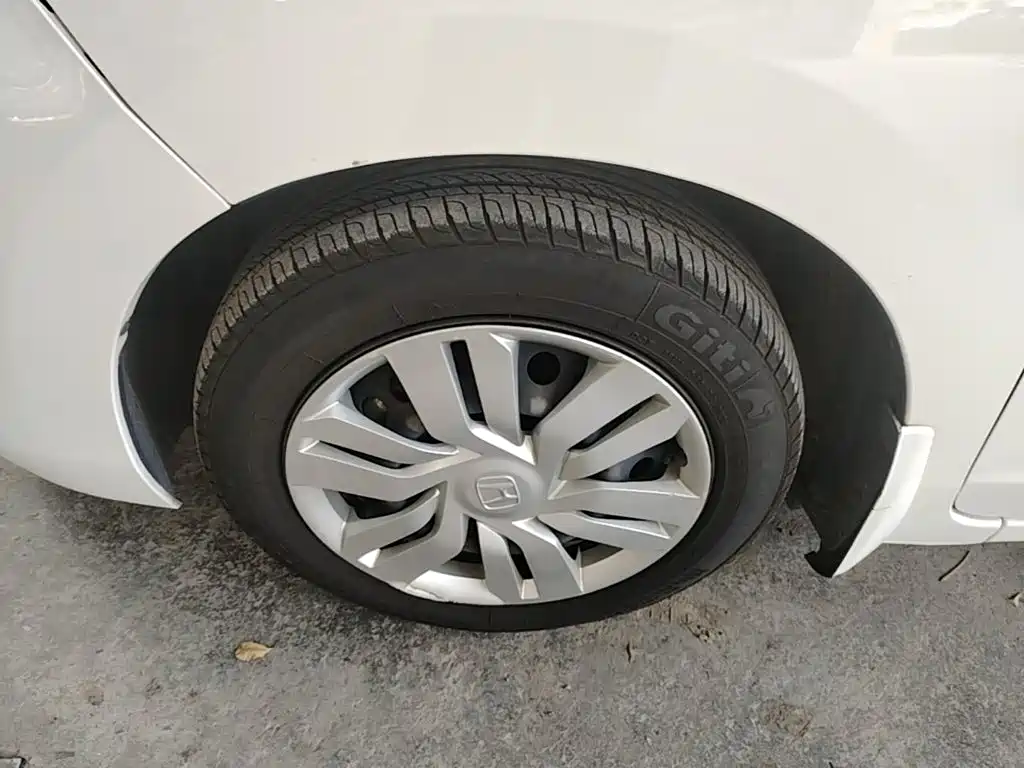 Honda Fit — миниатюра 23