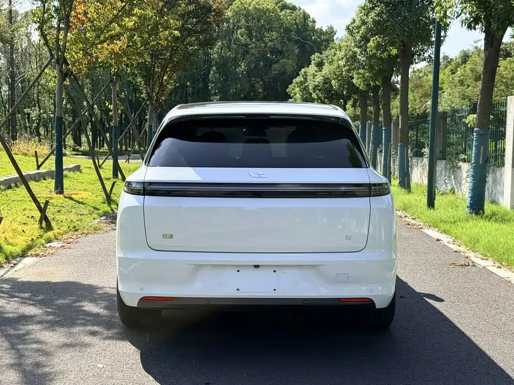 Li Auto Li L7 — миниатюра 4