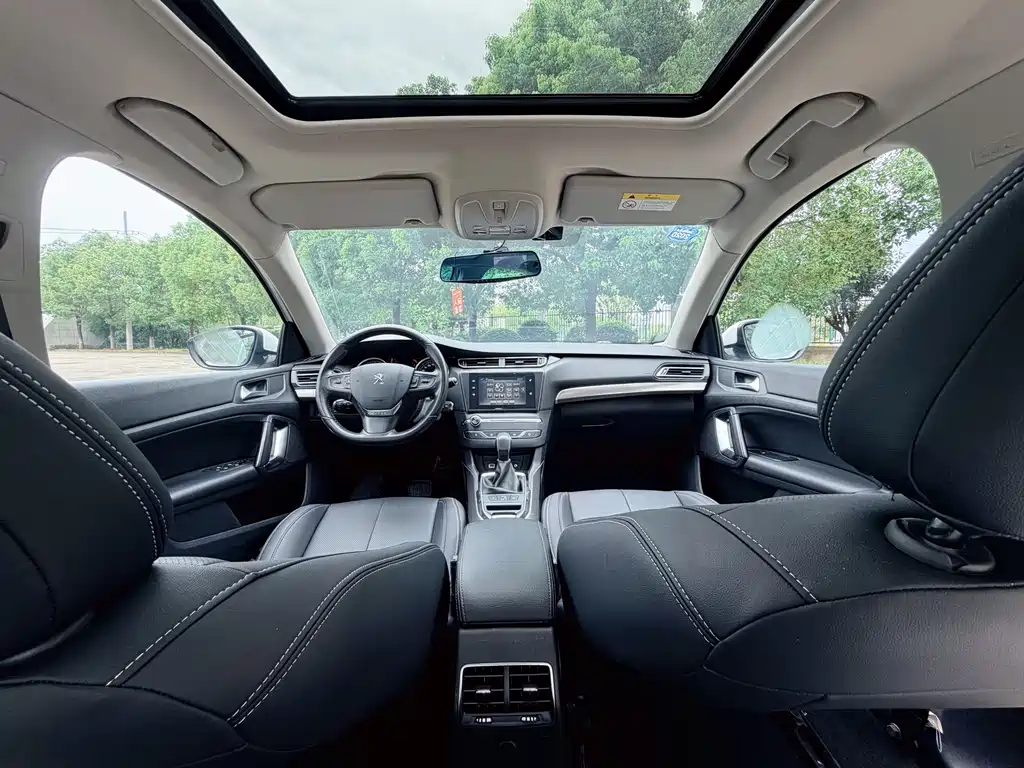 Peugeot 408 — миниатюра 12