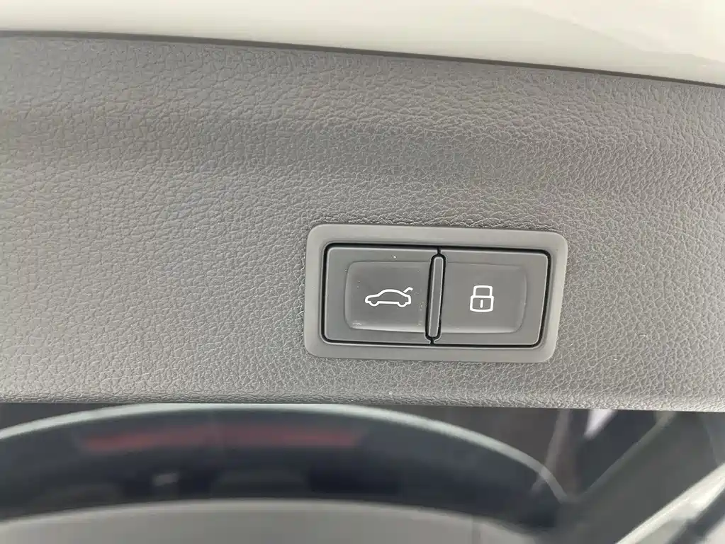 Audi Q3 — фотографии объявления, Фото 17