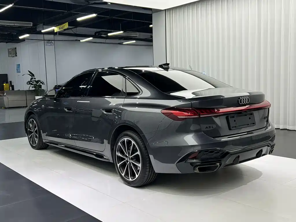 Audi A5L — миниатюра 11