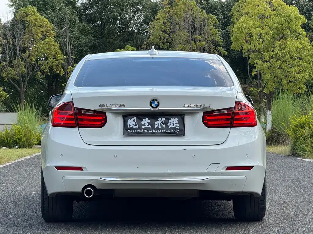BMW 3 Series — миниатюра 16