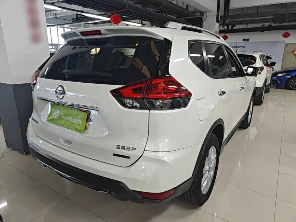Nissan X-Trail — миниатюра 7