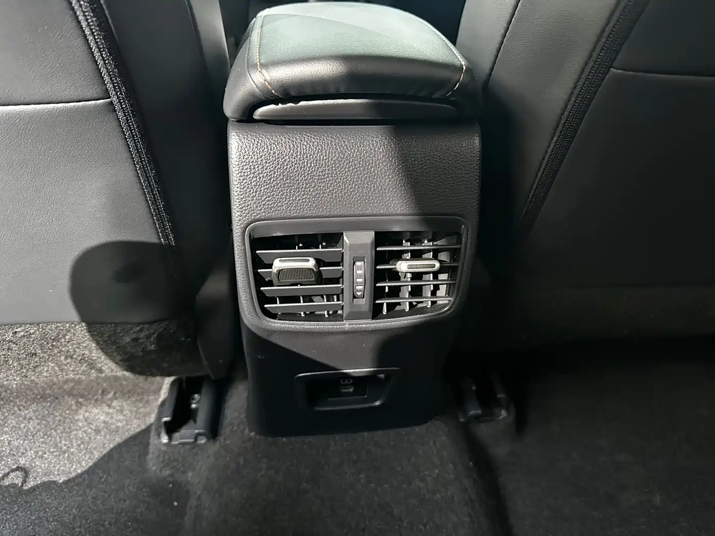 Toyota Lei Ling id 4514238 из Китая 26