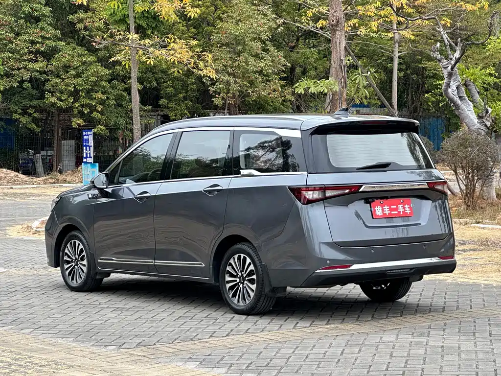 WULING WULING JIACHEN