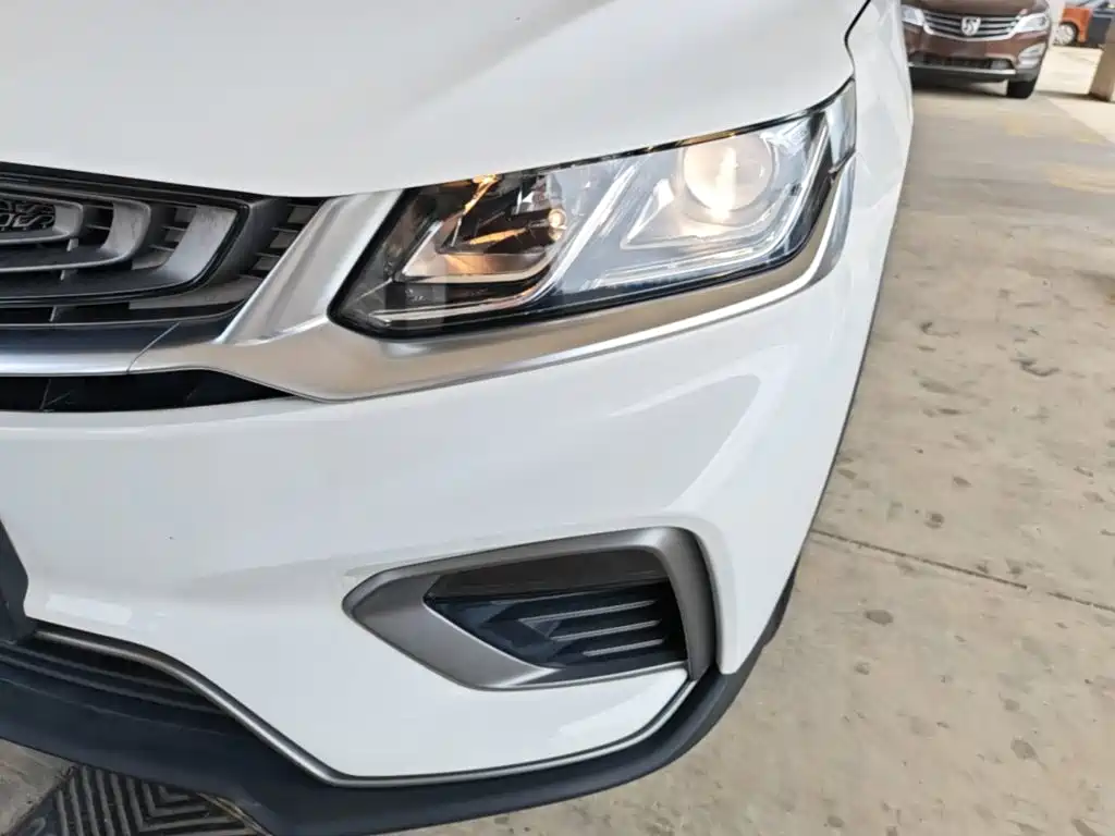 Geely Binyue — миниатюра 24