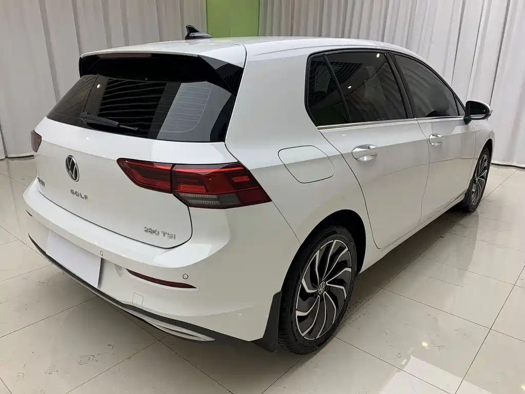 Volkswagen Golf — миниатюра 16