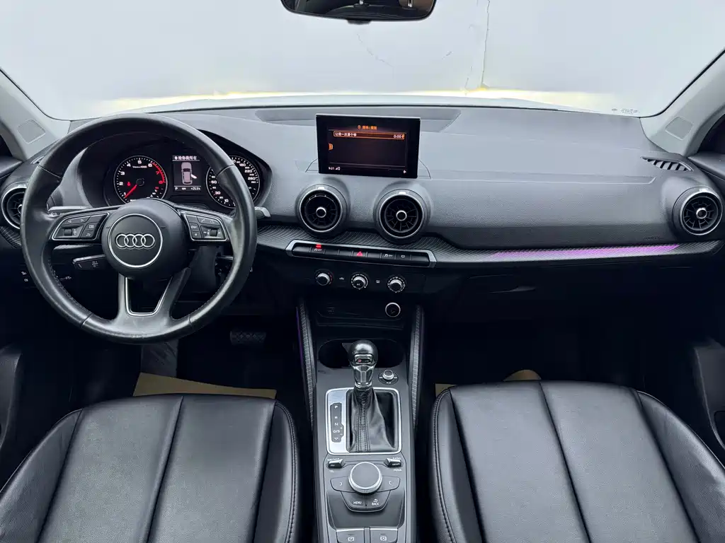 Audi Q2L 2018 35 TFSI VI