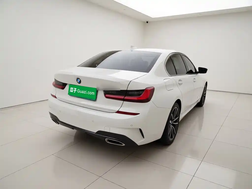 BMW 3 Series — миниатюра 4