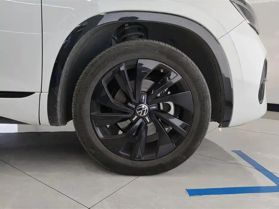 Volkswagen TayronX X 2023 330TSI Luxury