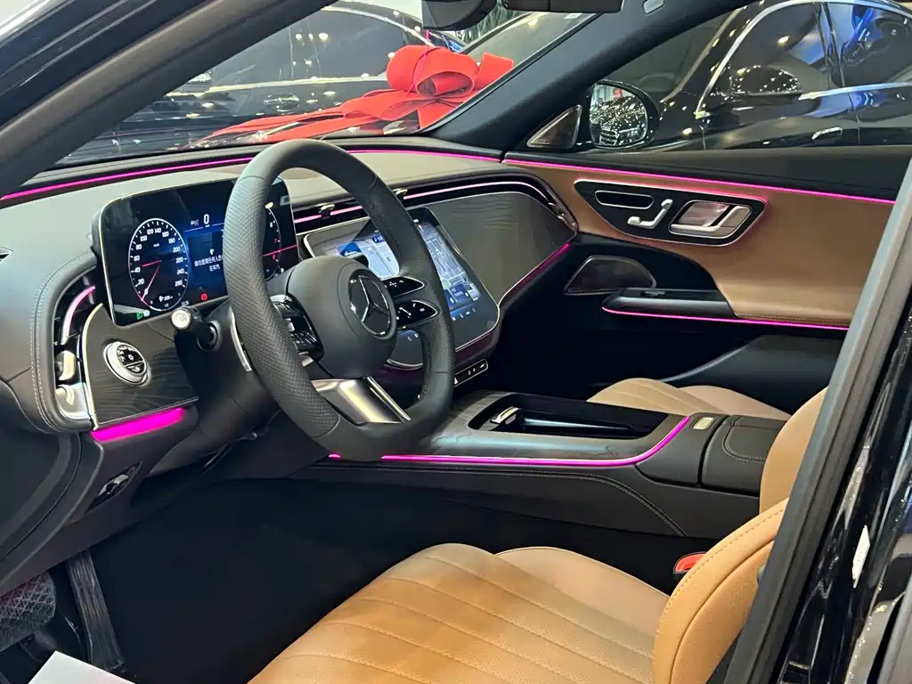 Mercedes-Benz E-Class — миниатюра 9