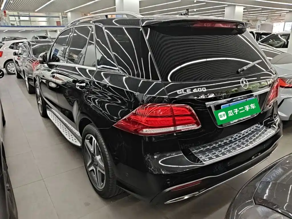 Mercedes-Benz GLE (Import) — миниатюра 5