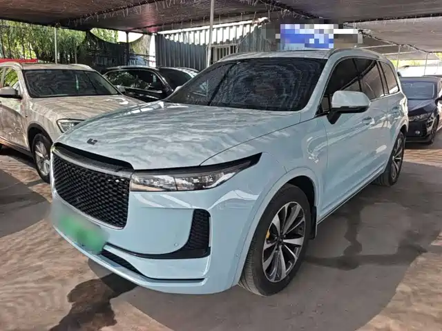 Li Auto ONE