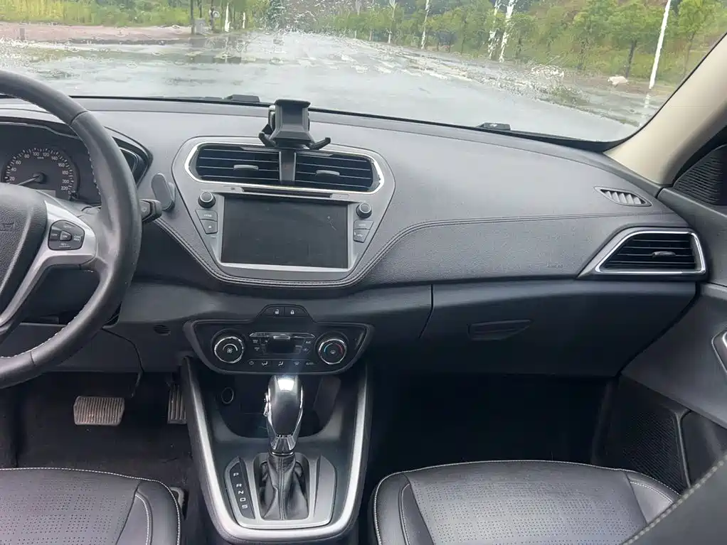 Ford Escort — миниатюра 11