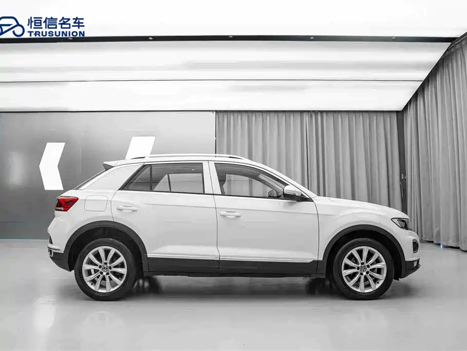 VOLKSWAGEN T ROC EXPLORING SONGS