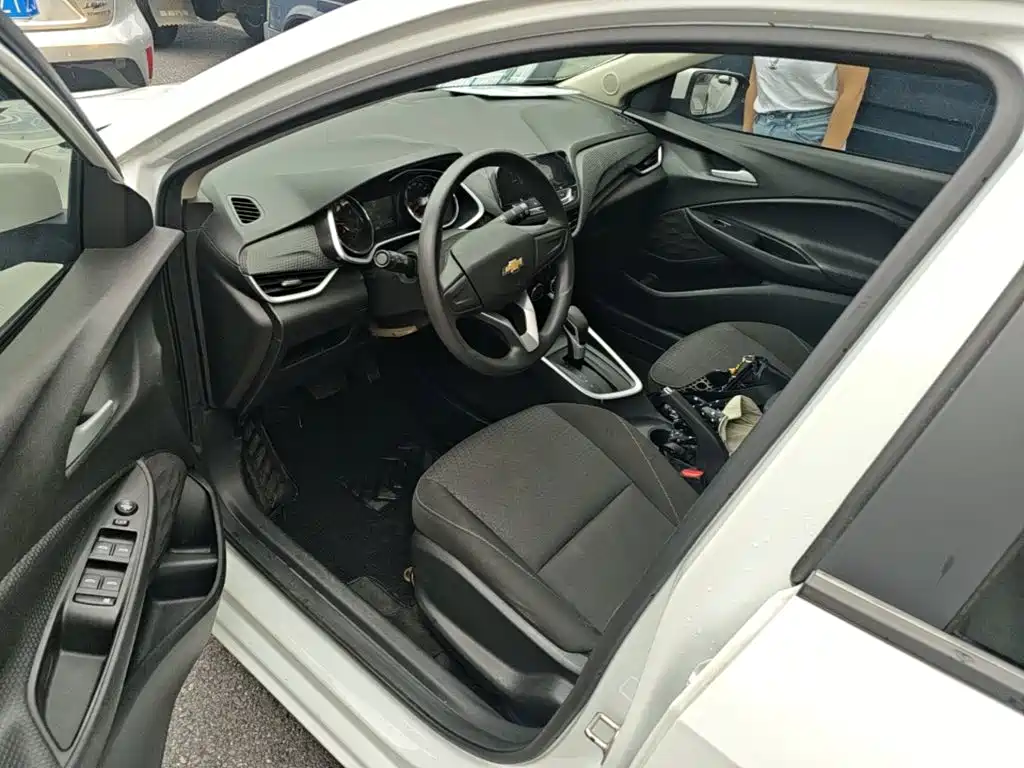 Chevrolet Cavalier — миниатюра 16