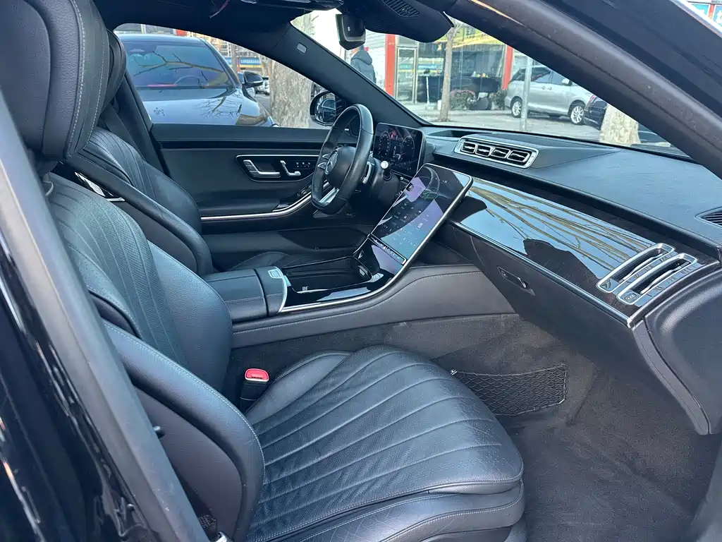 MERCEDES-BENZ S CLASS