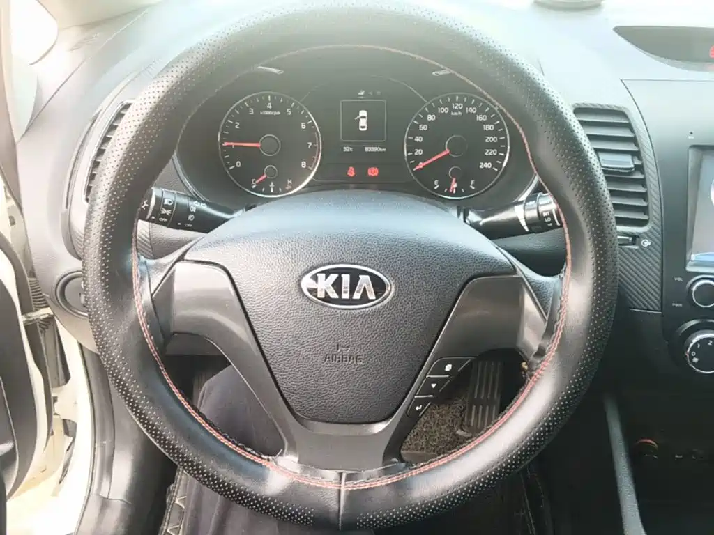 Kia K3 — миниатюра 11