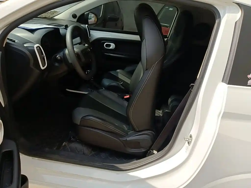 Roewe Clever — миниатюра 11