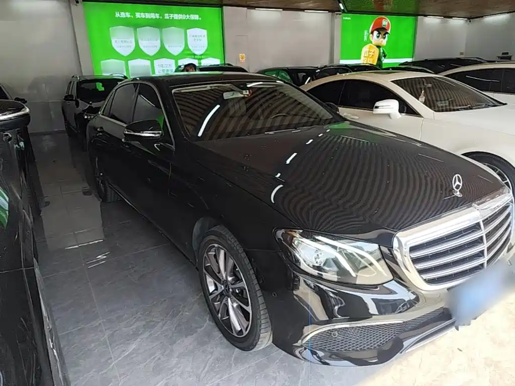 Mercedes-Benz E-Class — миниатюра 4