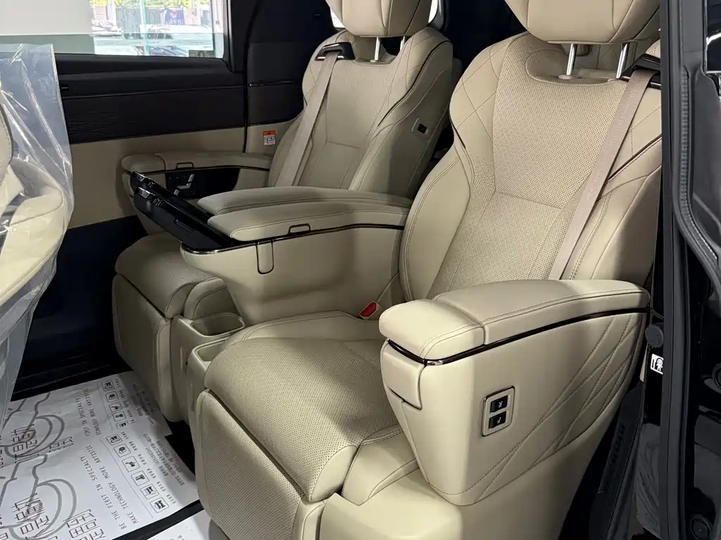 Toyota Alphard 2024 2.5L Premium