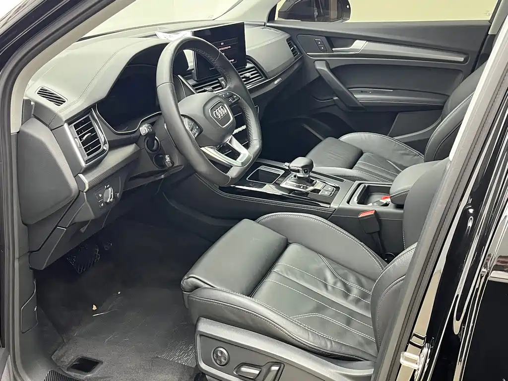 Audi Q5L 2022 45T Luxury