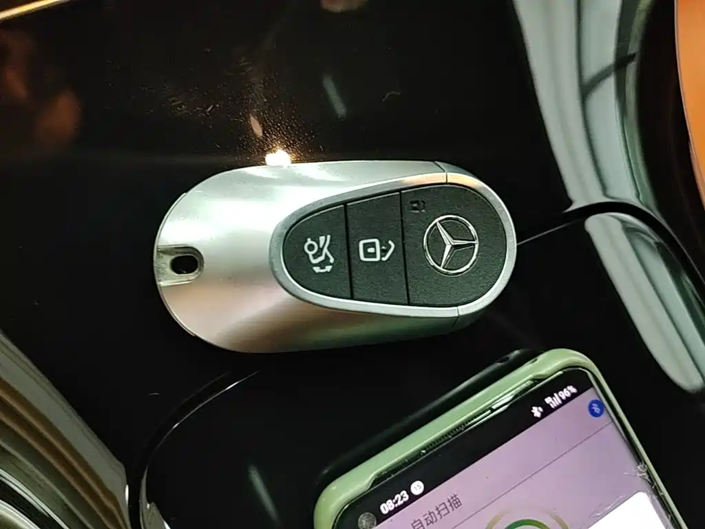 Mercedes-Benz GLC — миниатюра 9