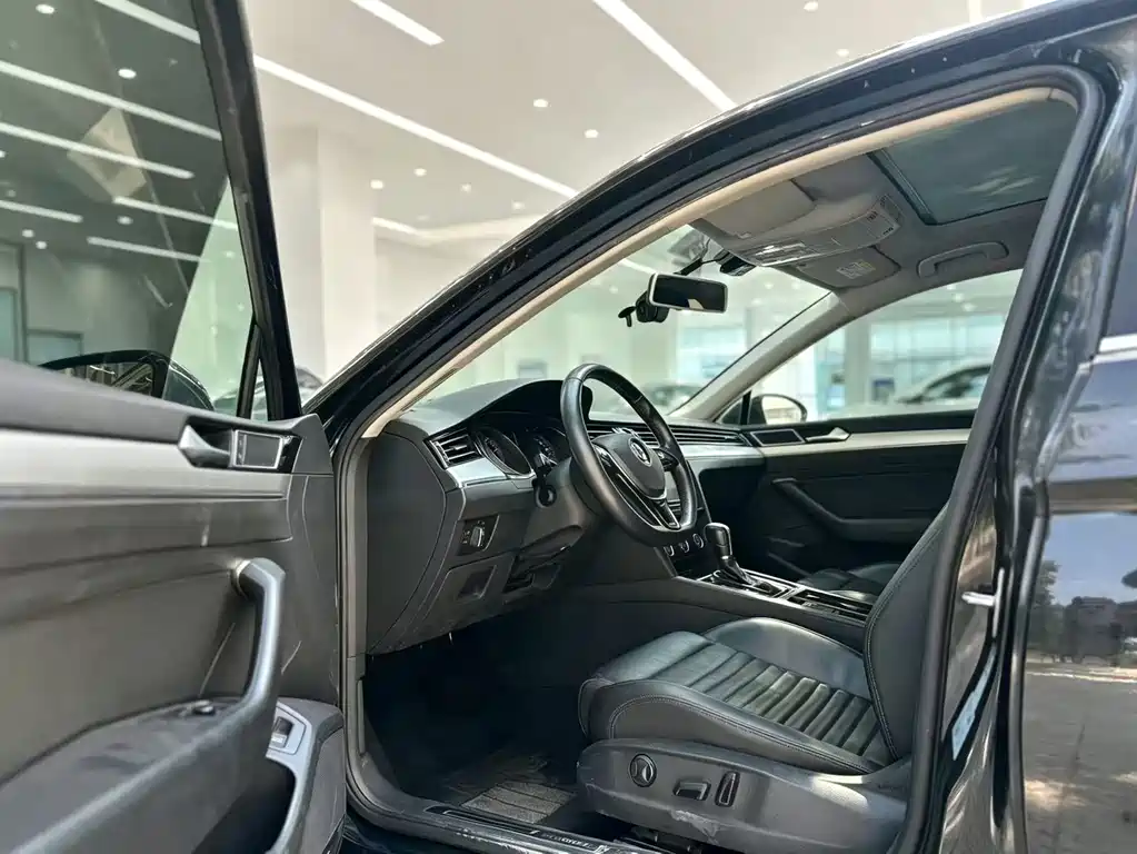 Volkswagen Magotan — миниатюра 7