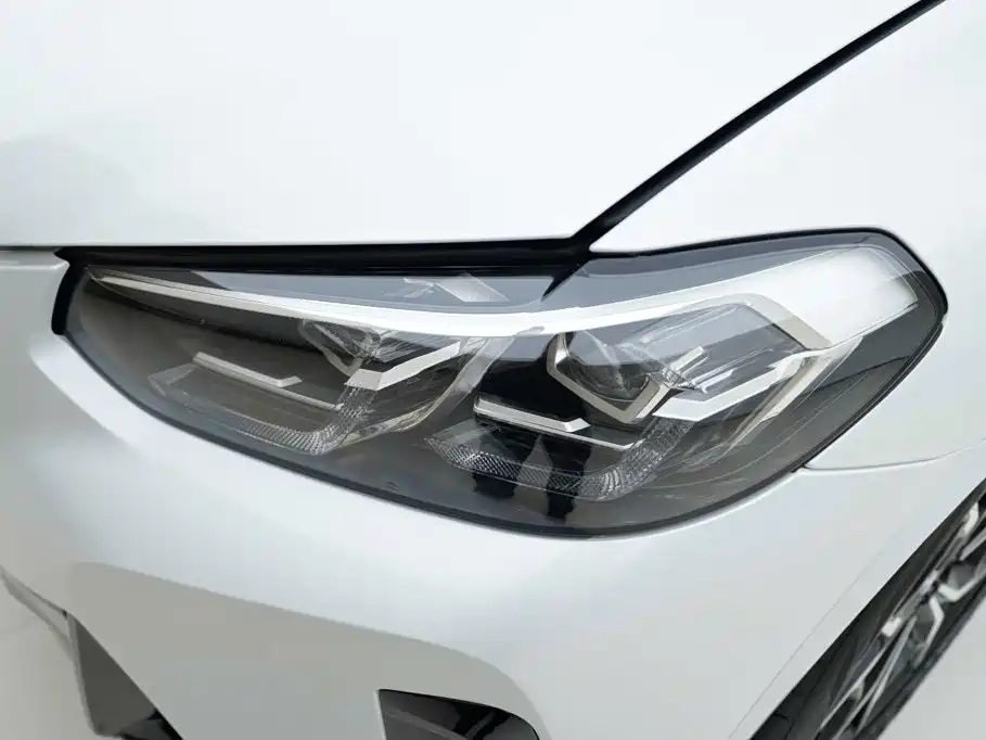 BMW X3 — миниатюра 13