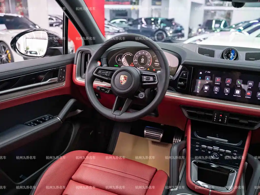 Porsche Cayenne — миниатюра 17