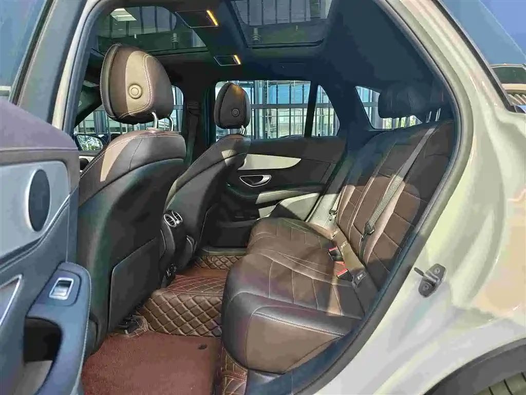 Mercedes-Benz GLC — миниатюра 3