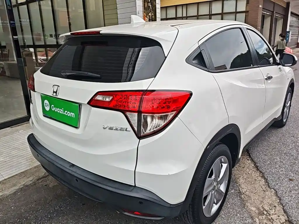 Honda Vezel — миниатюра 7