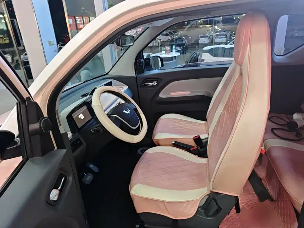 Wuling MINIEV — миниатюра 15