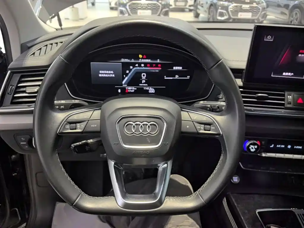 Audi Q5L — миниатюра 11