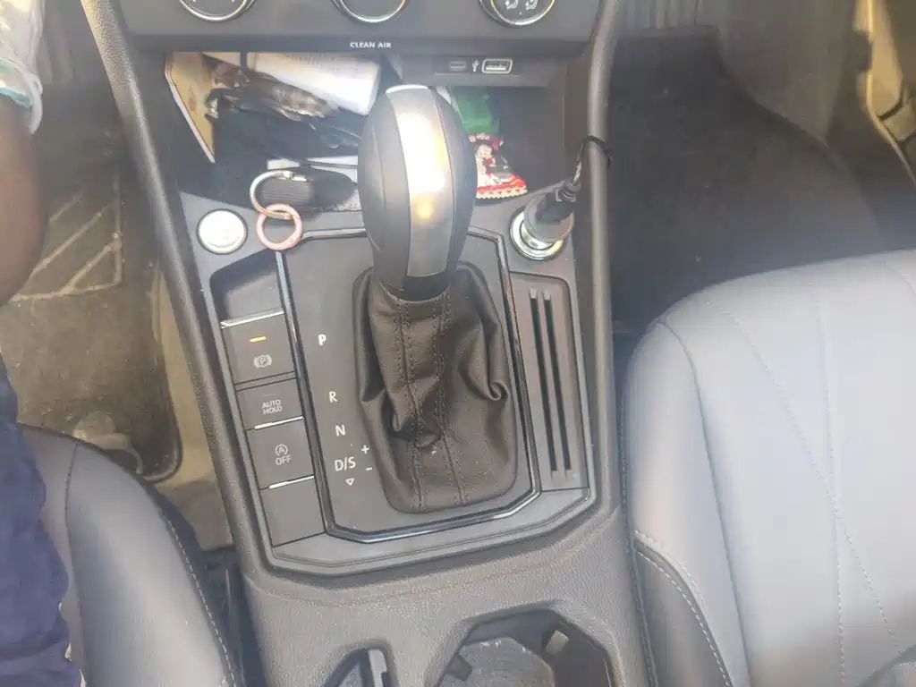 Volkswagen Lavida — миниатюра 10