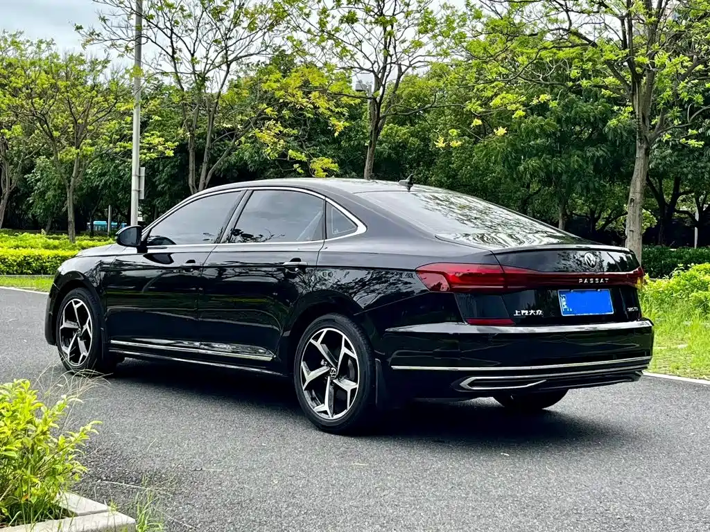 Volkswagen Passat — миниатюра 9
